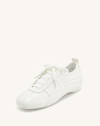 Ferne 流線型光澤運動鞋 - 白色